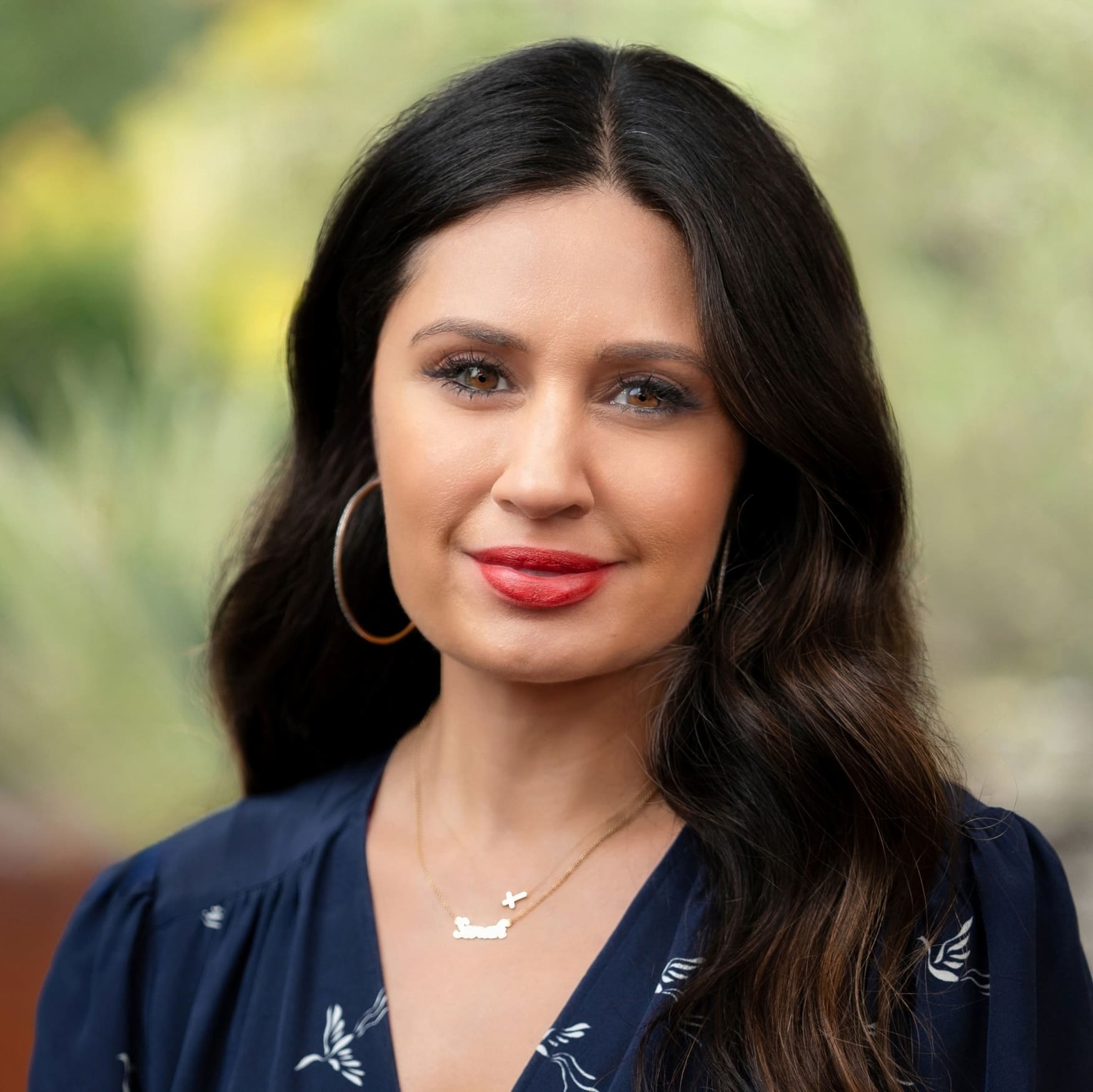Sarah Valencia headshot